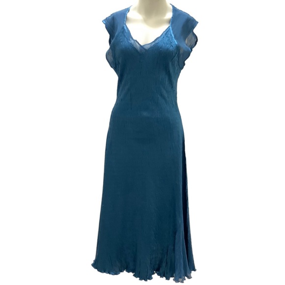 Komarov Dresses & Skirts - Komarov Charmeuse Cap Sleeve Midi Dress